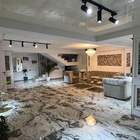 Natali Boutique Hotel Tbilisi Bagian luar foto