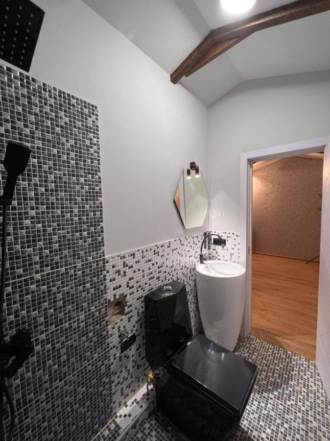 Natali Boutique Hotel Tbilisi Bagian luar foto